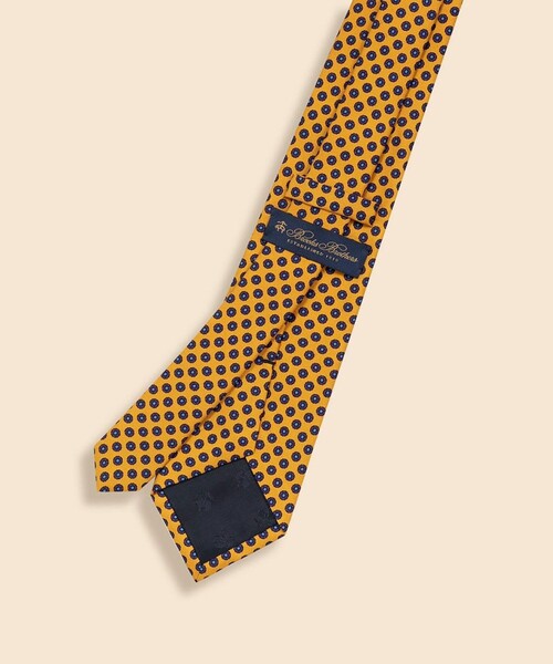 BROOKS BROTHERS（ブルックスブラザーズ）の「シルク　フラワーモチーフ　プリントタイ（ネクタイ・メンズ・バーガンディー/グリーン/ネイビー/イエロー・ONE SIZE）」の7枚目の写真