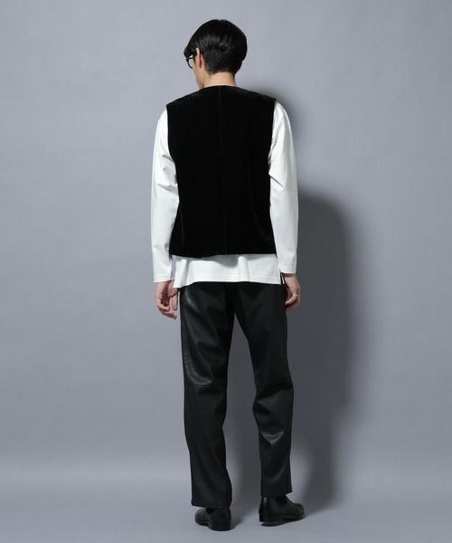 NANO universe(ナノユニバース)の「ヴィンテージライクフェイクレザー ダブルニーテーパードパンツ(その他パンツ・メンズ・ブラック/ブラウン・M/L)」の9枚目の写真