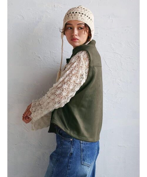 FIKA.(フィーカ)の「Suede like military vest(ベスト・レディース・ダークブラウン/ダークカーキ・MEDIUM)」の14枚目の写真