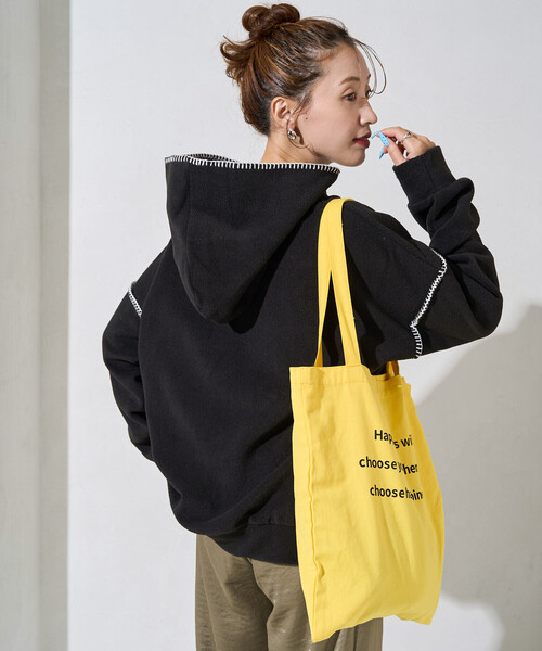 FREAK'S STORE(フリークスストア)の「限定展開 ブランケット ステッチ フリース パーカー(パーカー・レディース・ブラック/ナチュラル/グレー/ネイビー/ダークブラウン・フリ-)」の2枚目の写真