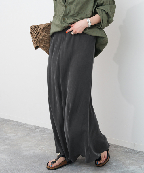 Spick & Span(スピックアンドスパン)の「《追加》ウォッシャブルキュプラフレアスカート(スカート・レディース・カーキ/ベージュ/ブラックミックス・36/38)」の10枚目の写真