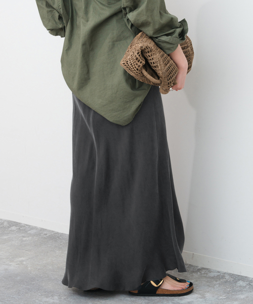 Spick & Span(スピックアンドスパン)の「《追加》ウォッシャブルキュプラフレアスカート(スカート・レディース・カーキ/ベージュ/ブラックミックス・36/38)」の12枚目の写真