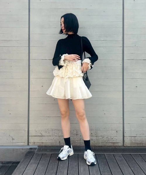 FETICO(フェティコ)の「FETICO PLEATED MINI CULOTTE FTC252-0504(スカート・レディース・ホワイト・1)」の3枚目の写真