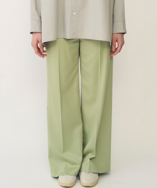 IRENENNE(アイレネ)の「ウールサテンストレートパンツ / Wool Satin Straight Pants(その他パンツ・レディース・ネイビー/ライトグリーン・38/36/34)」の6枚目の写真