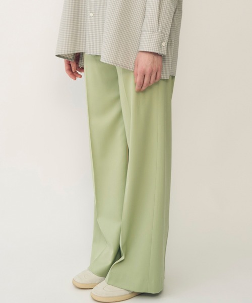 IRENENNE(アイレネ)の「ウールサテンストレートパンツ / Wool Satin Straight Pants(その他パンツ・レディース・ネイビー/ライトグリーン・38/36/34)」の4枚目の写真
