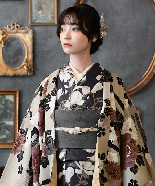 kimonomachi(キモノマチ)の「レディース 洗える羽織 単品 2025-26 新作 Fサイズ 銀木犀 白木蓮 アラベスク南天 牡丹 KIMONOMACHI オリジナル 羽織単品(着物・レディース・チャコールグレー/ダークブラウン/ラベンダー/ブラック系/キナリ/モーブ系/グレイッシュベージュ/ブラック・FREE)」の7枚目の写真