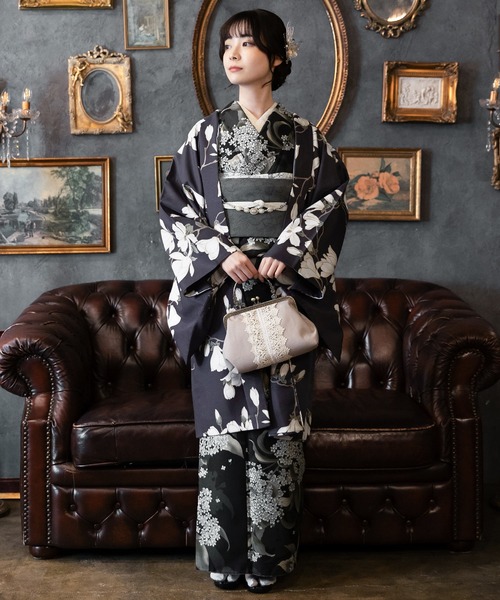kimonomachi(キモノマチ)の「レディース 洗える羽織 単品 2025-26 新作 Fサイズ 銀木犀 白木蓮 アラベスク南天 牡丹 KIMONOMACHI オリジナル 羽織単品(着物・レディース・チャコールグレー/ダークブラウン/ラベンダー/ブラック系/キナリ/モーブ系/グレイッシュベージュ/ブラック・FREE)」の12枚目の写真