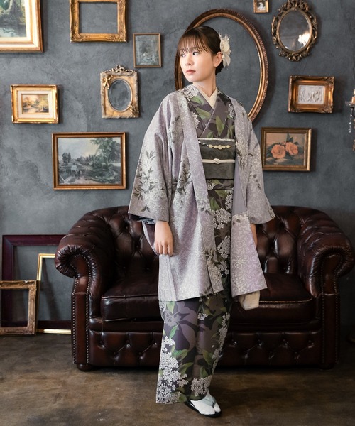 kimonomachi(キモノマチ)の「レディース 洗える羽織 単品 2025-26 新作 Fサイズ 銀木犀 白木蓮 アラベスク南天 牡丹 KIMONOMACHI オリジナル 羽織単品(着物・レディース・チャコールグレー/ダークブラウン/ラベンダー/ブラック系/キナリ/モーブ系/グレイッシュベージュ/ブラック・FREE)」の22枚目の写真