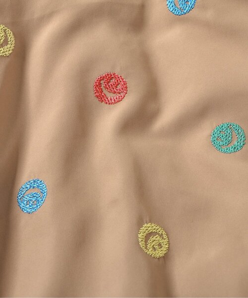 BREEZE（ブリーズ）の「2色2柄 総刺繍フード付き中綿ジャケット（ダウンジャケット/コート・キッズ・ベージュ/ネイビー・110/130/120/100/90/80）」の20枚目の写真