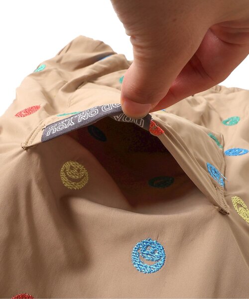 BREEZE（ブリーズ）の「2色2柄 総刺繍フード付き中綿ジャケット（ダウンジャケット/コート・キッズ・ベージュ/ネイビー・110/130/120/100/90/80）」の17枚目の写真