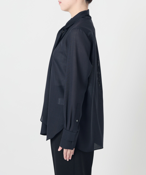 VERMEIL par iena(ヴェルメイユパーイエナ)の「Woolボイルボータイブラウス(シャツ/ブラウス・レディース・ホワイト/ネイビー・FREE)」の20枚目の写真