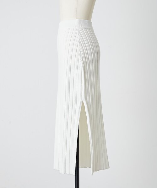 BEARDSLEY(ビアズリー)の「《LEVAR》リブニットスカート(ホワイト)(スカート・レディース・ホワイト・FREE)」の17枚目の写真