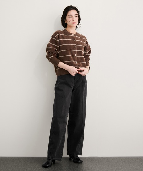 Guess（ゲス）の「【GUESS(ゲス)】BARREL PANTS（デニムパンツ・レディース・ブラック系その他/ブルー系その他5・L/M/S）」の4枚目の写真