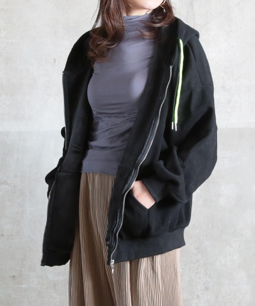 CLOVER DEPOT(クローバーデポ)の「メロウハーフネックカットソー(CLOVER DEPOT)(Tシャツ/カットソー・レディース・ライトブラウン/モカ/ブラック/ダークグレー/ホワイト・M/XL/XXL/L)」の13枚目の写真