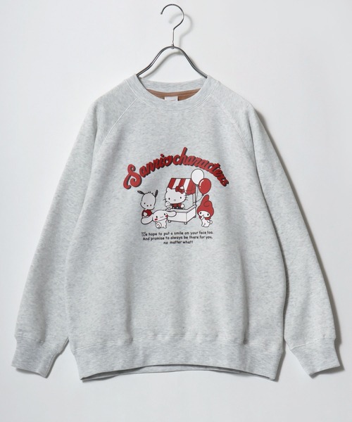 sanrio（サンリオ）の「sanrio（サンリオ）キャラクター プリント裏シャギーボア ラグランスウェットトレーナー  レディース（スウェット・レディース・ホワイト系その他/レッド/グリーン/ネイビー・L/M）」の2枚目の写真