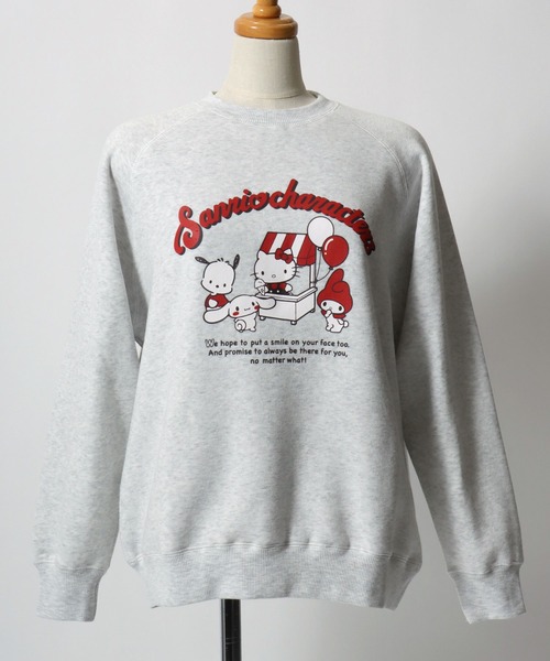 sanrio（サンリオ）の「sanrio（サンリオ）キャラクター プリント裏シャギーボア ラグランスウェットトレーナー  レディース（スウェット・レディース・ホワイト系その他/レッド/グリーン/ネイビー・L/M）」の8枚目の写真