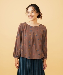 Estrella ハートネックフラワー刺繍ブラウス
