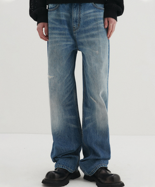 DNSR(ディーエヌエスアール)の「ヘリテージストレートデニムパンツブルー(デニムパンツ・メンズ・その他・SMALL/LARGE/X-LARGE/MEDIUM)」の1枚目の写真