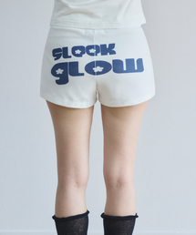 SLEEKGLOW（スリック グロウ）の「ロゴドットショートパンツ[アイボリー]（その他パンツ）」