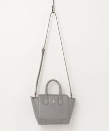 EXECUTIVE LEATHER SQUARE TOTE M（トートバッグ）｜Vivienne Westwood