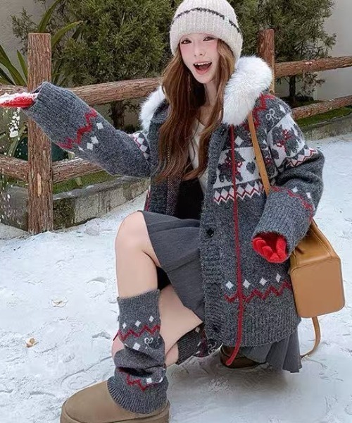 Sibra(シブラ)の「レッグウォーマーセット クリスマスお正月おすすめ 着脱可能ファーフード ノルディック柄フーディカーデ 冬から春先まで活躍(カーディガン/ボレロ・レディース・ブラウン/グレー・M)」の20枚目の写真