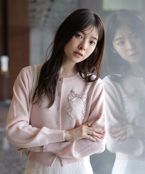 Rirandture（リランドチュール）の「リボンテープ刺繍カーディガン（ニット/セーター・レディース・ピンク/ミント/ブラック/オフホワイト/ホワイト系その他・2）」の7枚目の写真