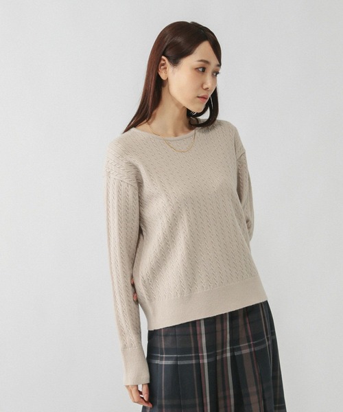 GLOBAL WORK（グローバルワーク）の「洗えるケーブルプルオーバー/606611（ニット/セーター・レディース・ブルー系その他/ネイビー/ライトグレー/レッド/グレイッシュベージュ/オフホワイト・LARGE/MEDIUM/SMALL）」の14枚目の写真