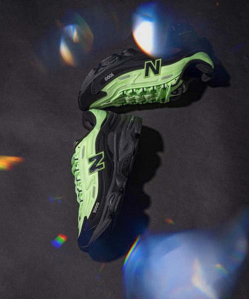 EDIFICE（エディフィス）の「New Balance (ニューバランス) M1000DB/DD（スニーカー・メンズ・ブラックミックス/ブラック・25.5cm/26cm/26.5cm/27cm/27.5cm/28cm/29cm）」の2枚目の写真