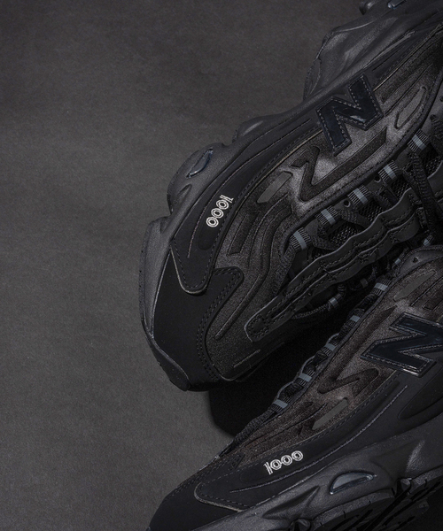 EDIFICE（エディフィス）の「New Balance (ニューバランス) M1000DB/DD（スニーカー・メンズ・ブラックミックス/ブラック・25.5cm/26cm/26.5cm/27cm/27.5cm/28cm/29cm）」の4枚目の写真