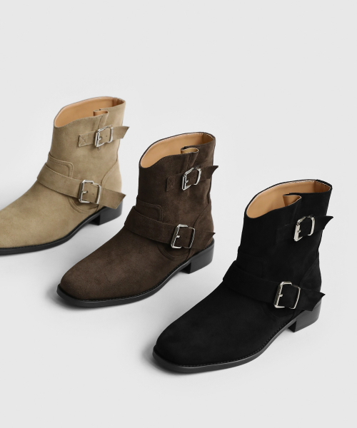 SAPPUN（サプン）の「レノイバックルストラップアンクルブーツ（3cm）（ブーツ・レディース・ブラック/ダークブラウン/ベージュ・22.5cm/23cm/23.5cm/24cm/24.5cm/25cm/25.5cm）」の4枚目の写真