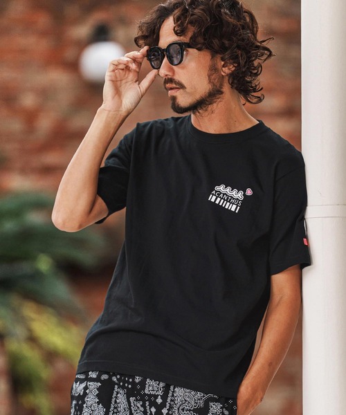 felkod（フィルコッド）の「mt10139-muta x ACANTHUS Collaboration Tee Tシャツ(F26S210)（Tシャツ/カットソー・メンズ・ホワイト/ブラック/ネイビー・S/M/L/XL）」の16枚目の写真