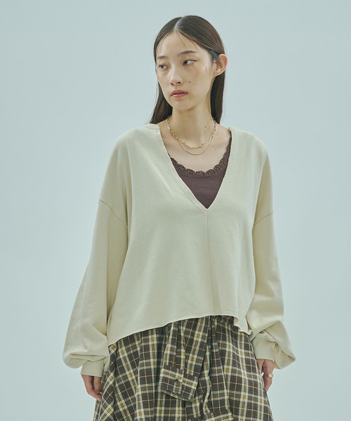 ROSE BUD(ローズバッド)の「V-NECK SWEATSHIRT(スウェット・レディース・グレー/オフホワイト/パープル・ONE SIZE)」の4枚目の写真