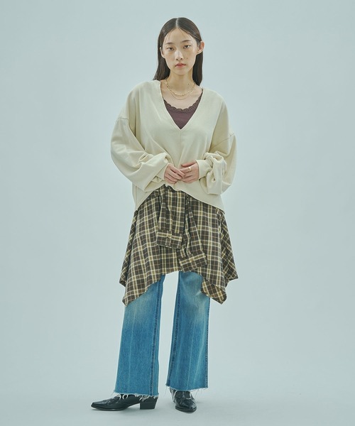 ROSE BUD(ローズバッド)の「V-NECK SWEATSHIRT(スウェット・レディース・グレー/オフホワイト/パープル・ONE SIZE)」の7枚目の写真