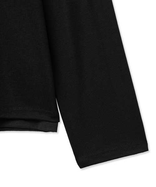 NOIRER(ノイア)の「レイヤードヘンリーネックロングスリーブTシャツ(ブラックネイビー)(Tシャツ/カットソー・メンズ・その他・48/50/52)」の2枚目の写真