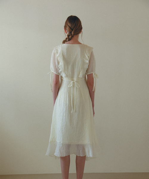 HYBERNAT(ハイバーナット)の「フリルドレス_クリーム(ワンピース・レディース・その他・SMALL/MEDIUM)」の2枚目の写真