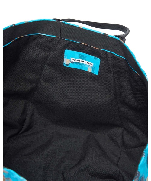 uniform experiment（ユニフォームエクスペリメント）の「CAMOUFLAGE REVERSIBLE TOTE BAG（トートバッグ・メンズ・パープル/ブルー・FREE）」の6枚目の写真