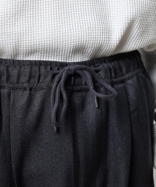 FUNALIVE(ファンアライブ)の「WOOLIGHT HOLIDAY PANTS(スラックス・メンズ・ネイビー系/ブラウン系/ブラック系・LL/M/L)」の8枚目の写真