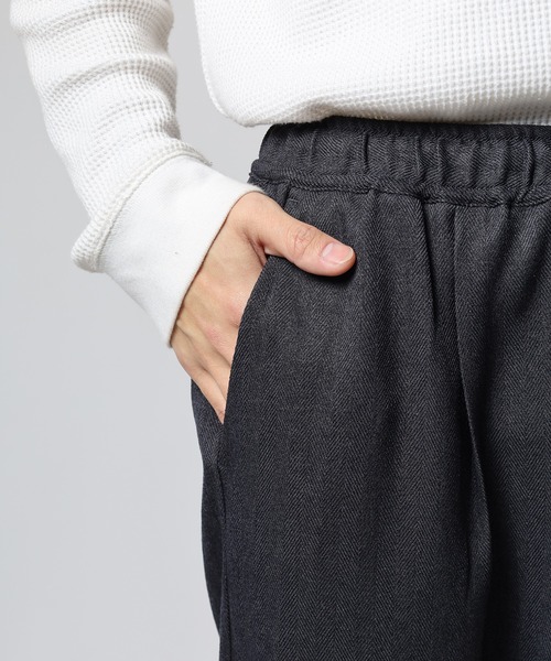 FUNALIVE(ファンアライブ)の「WOOLIGHT HOLIDAY PANTS(スラックス・メンズ・ネイビー系/ブラウン系/ブラック系・LL/M/L)」の9枚目の写真