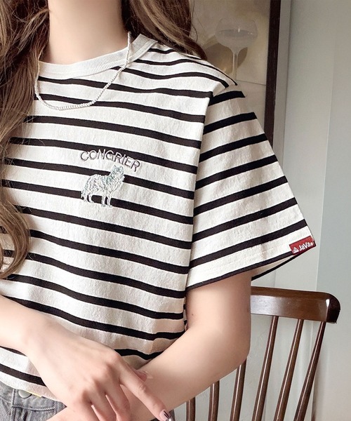 Java(ジャバ)の「《JaVa ジャバコラボ》大人の遊び心をプラス。綿100%オオカミ刺繍Tシャツ(半袖)(Tシャツ/カットソー・レディース・オフホワイト/ブラウン/ブラック/オートミール/その他1・X-LARGE/SMALL/MEDIUM/LARGE)」の5枚目の写真