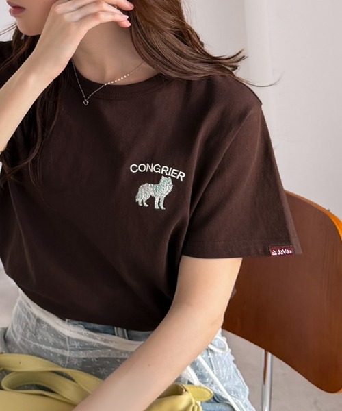 Java(ジャバ)の「《JaVa ジャバコラボ》大人の遊び心をプラス。綿100%オオカミ刺繍Tシャツ(半袖)(Tシャツ/カットソー・レディース・オフホワイト/ブラウン/ブラック/オートミール/その他1・X-LARGE/SMALL/MEDIUM/LARGE)」の6枚目の写真