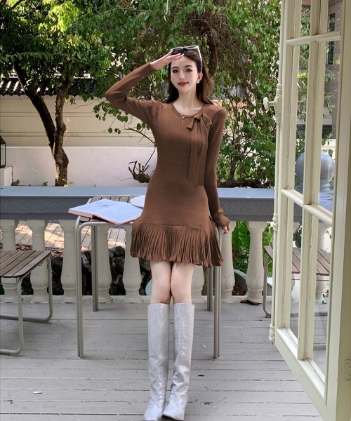 Miniministore(ミニミニストア)の「プリーツ裾 長袖リブニットワンピース上品(ワンピース・レディース・ネイビー/ブラウン/グレー/ブラック・FREE)」の18枚目の写真