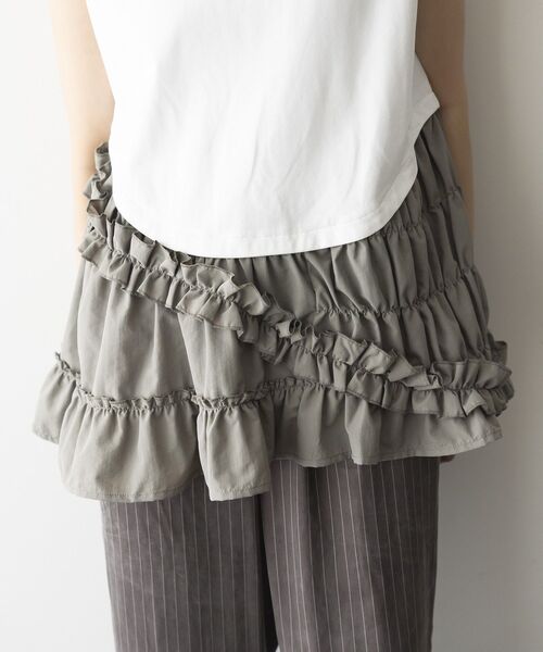 GARAGE OF GOOD CLOTHING（ガレージオブグッドクロージング）の「フリルデザインドッキングプルオーバー（Tシャツ/カットソー・レディース・ホワイト/ブラック/モカ・FREE）」の14枚目の写真