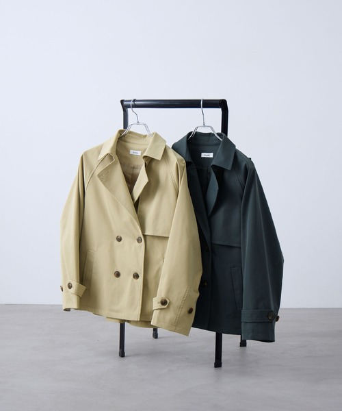 Aunely(オーネリー)の「【Aunely】奥ゆかしぃルエット 撥水 ショート トレンチ コート/ 静電防止 & マシンウォッシュ<YOSOOIシリーズ>(トレンチコート・レディース・ベージュ/チャコールグレー・M/L)」の21枚目の写真