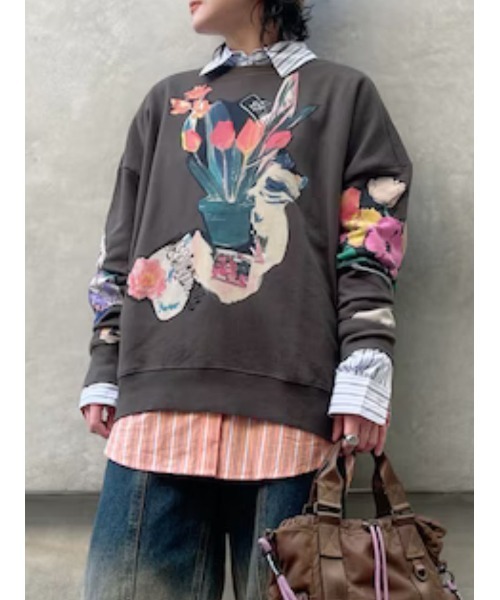 Desigual(デシグアル)の「コラージュ絵柄のスウェット(スウェット・レディース・ブラック・XS/S/XL)」の1枚目の写真