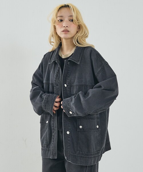 NOMINE（ノミネ）の「【セットアップ対応】オーバーサイズ デニム ジャケット / カバーオール（デニムジャケット・レディース・ブルー/チャコールグレー・フリー）」の8枚目の写真