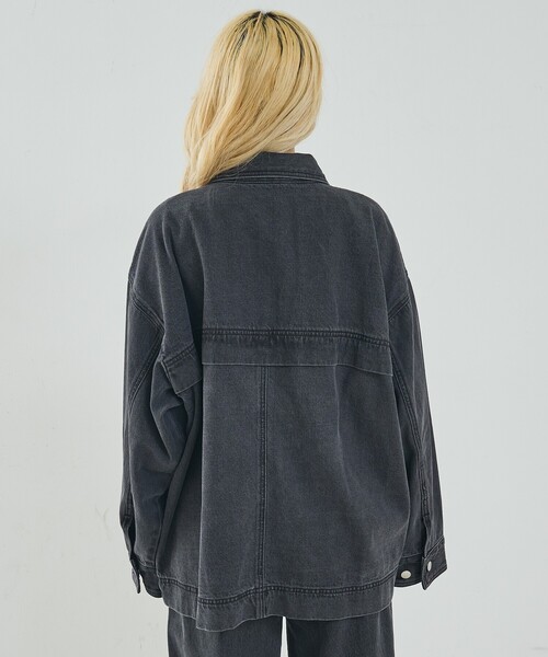 NOMINE（ノミネ）の「【セットアップ対応】オーバーサイズ デニム ジャケット / カバーオール（デニムジャケット・レディース・ブルー/チャコールグレー・フリー）」の21枚目の写真