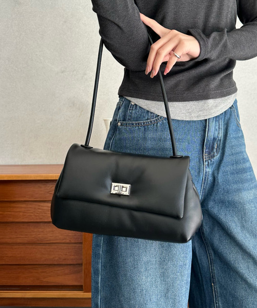 Eclat one(エクラワン)の「【Eclat one】ワンハンドル スクエア ミニ ショルダーバッグ(ショルダーバッグ・レディース・ブラック/アイボリー/ブラウン・FREE)」の4枚目の写真