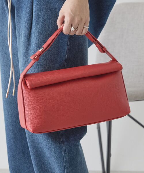 AMERICAN HOLIC（アメリカンホリック）の「2WAYワンハンドルフラップショルダー（ショルダーバッグ・レディース・レッド/ベージュ/ブラック・FREE）」の10枚目の写真