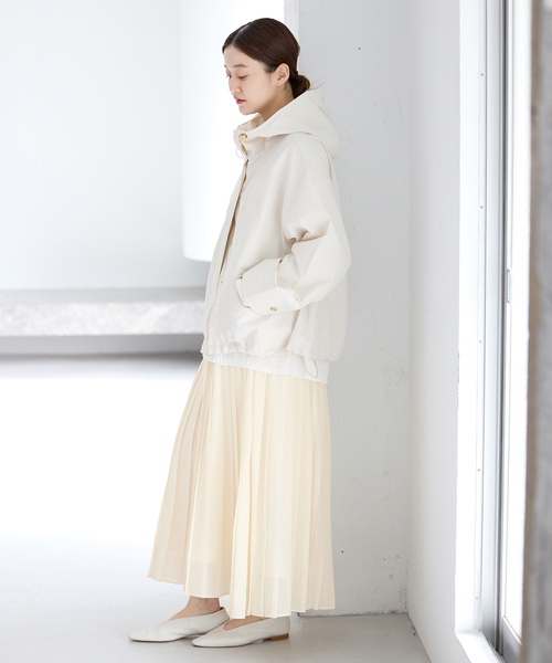 IENA(イエナ)の「ボイルシアープリーツスカート(スカート・レディース・ライトグレー/ホワイト・36/38)」の20枚目の写真