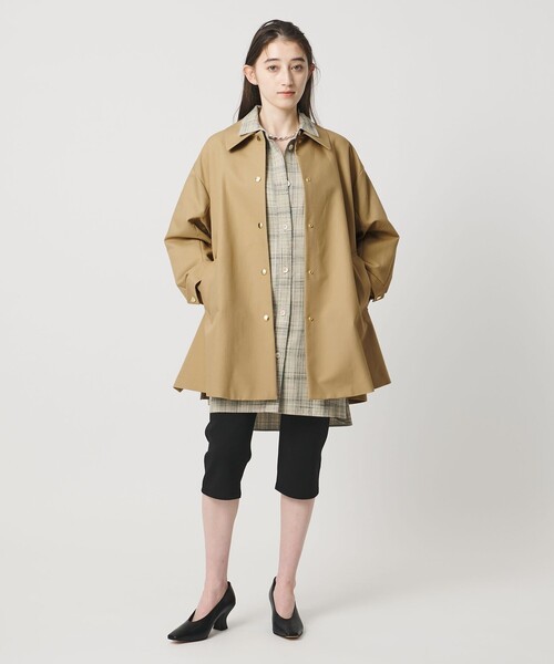 UNITED ARROWS（ユナイテッドアローズ）の「Aライン ステンカラーコート（ステンカラーコート・レディース・ネイビー/ベージュ・38/36）」の7枚目の写真